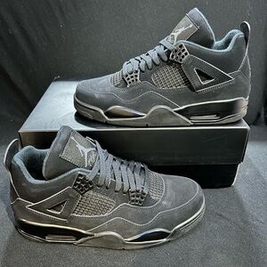 Air Jordan 4 black cats